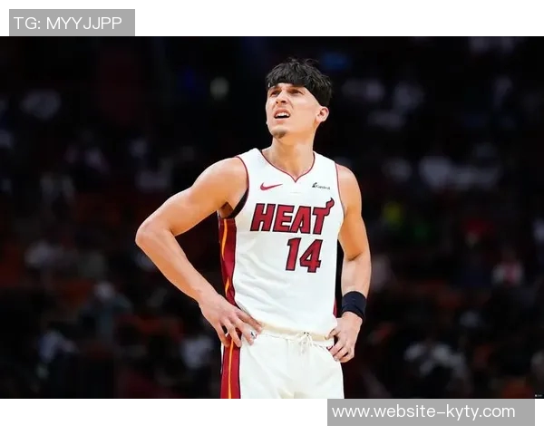 希罗强调球队状态火热希望每位球员保持良好节奏继续前行 希罗强调球队状态火热希望每位球员保持良好节奏继续前行